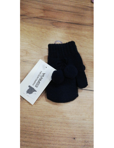 Manoplas con Dedo y Borlas