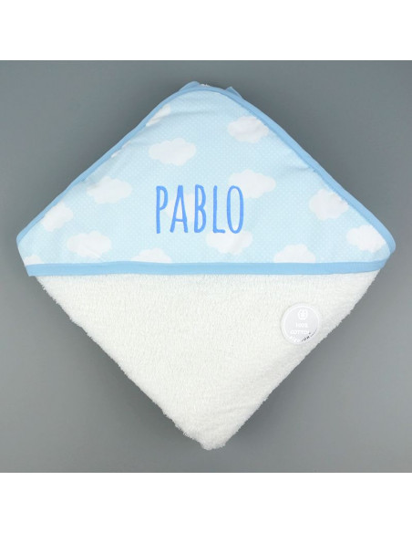 Capa de baño Nubes Azul personalizada de Mi Pipo